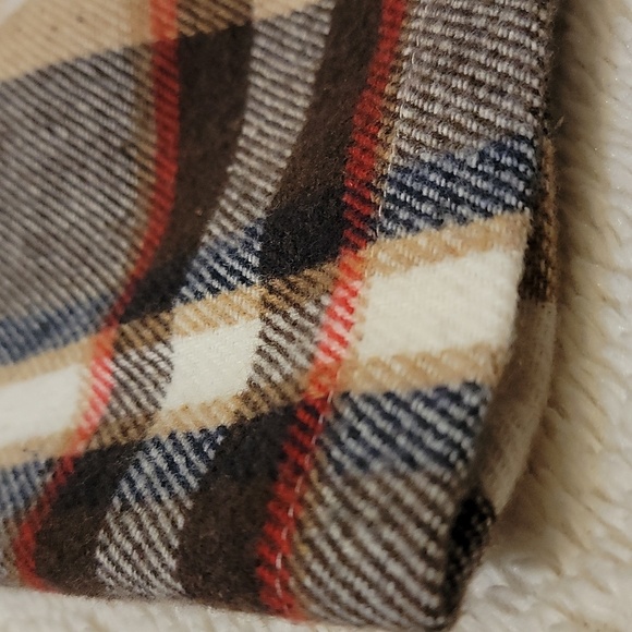 Plaid Skirt Size 6 - Picture 2 of 4